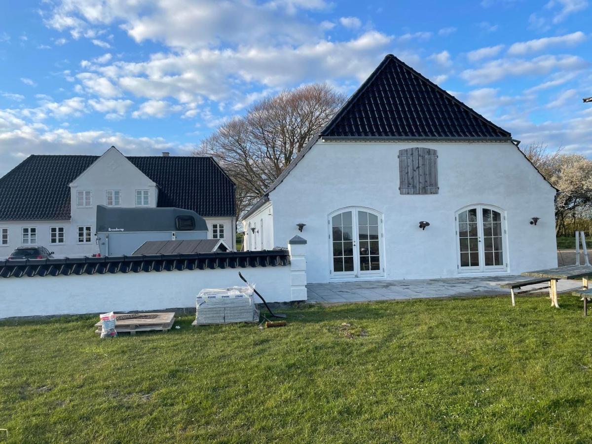 Bed and Breakfast Ronnekaer Vester-Skerninge Exterior foto